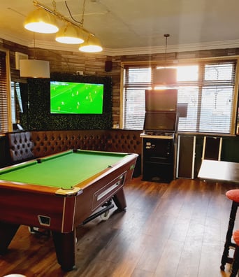 Griffin Lounge seating area
